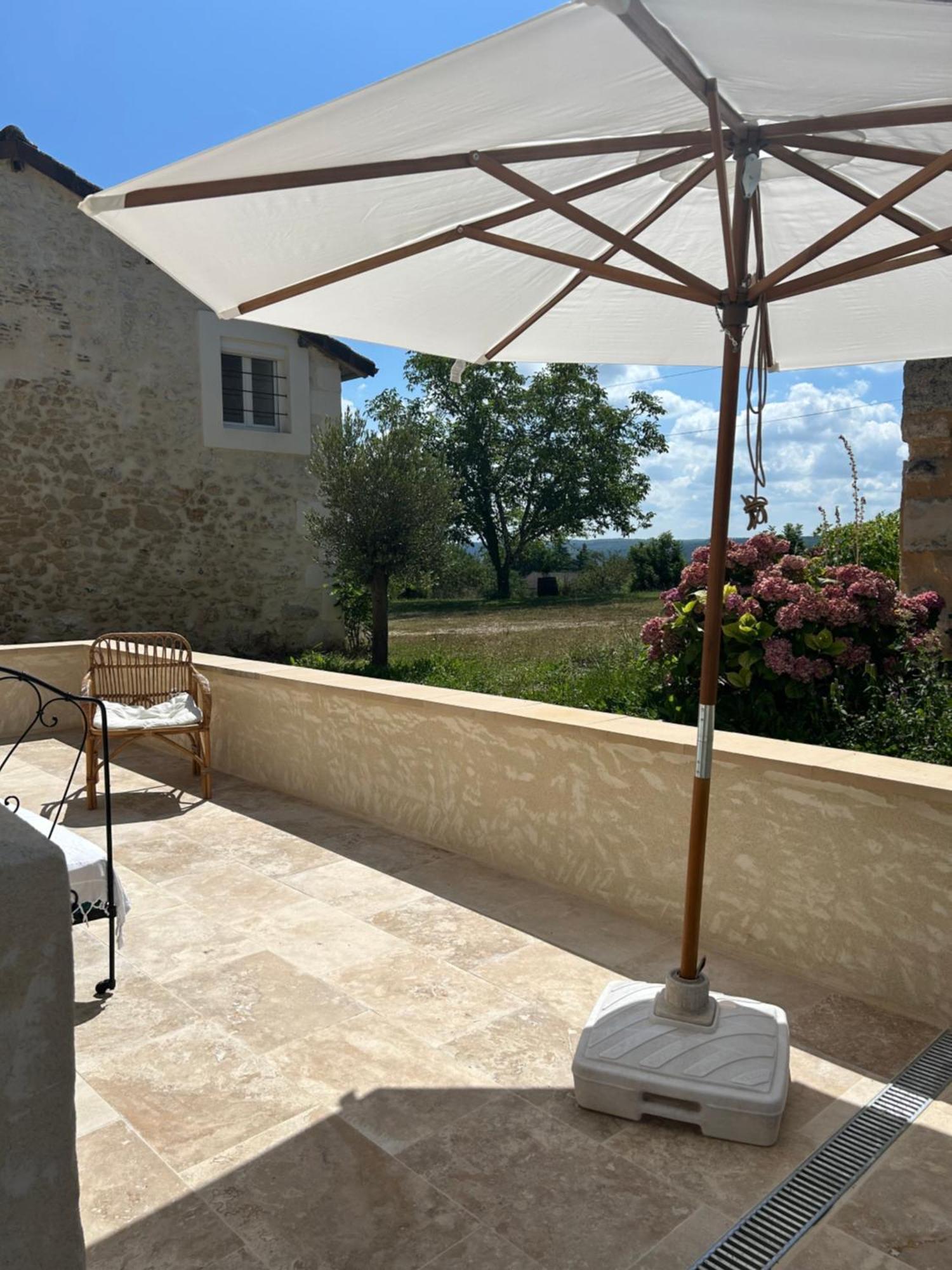 L Etable A Bois Villa Trélissac Exteriör bild